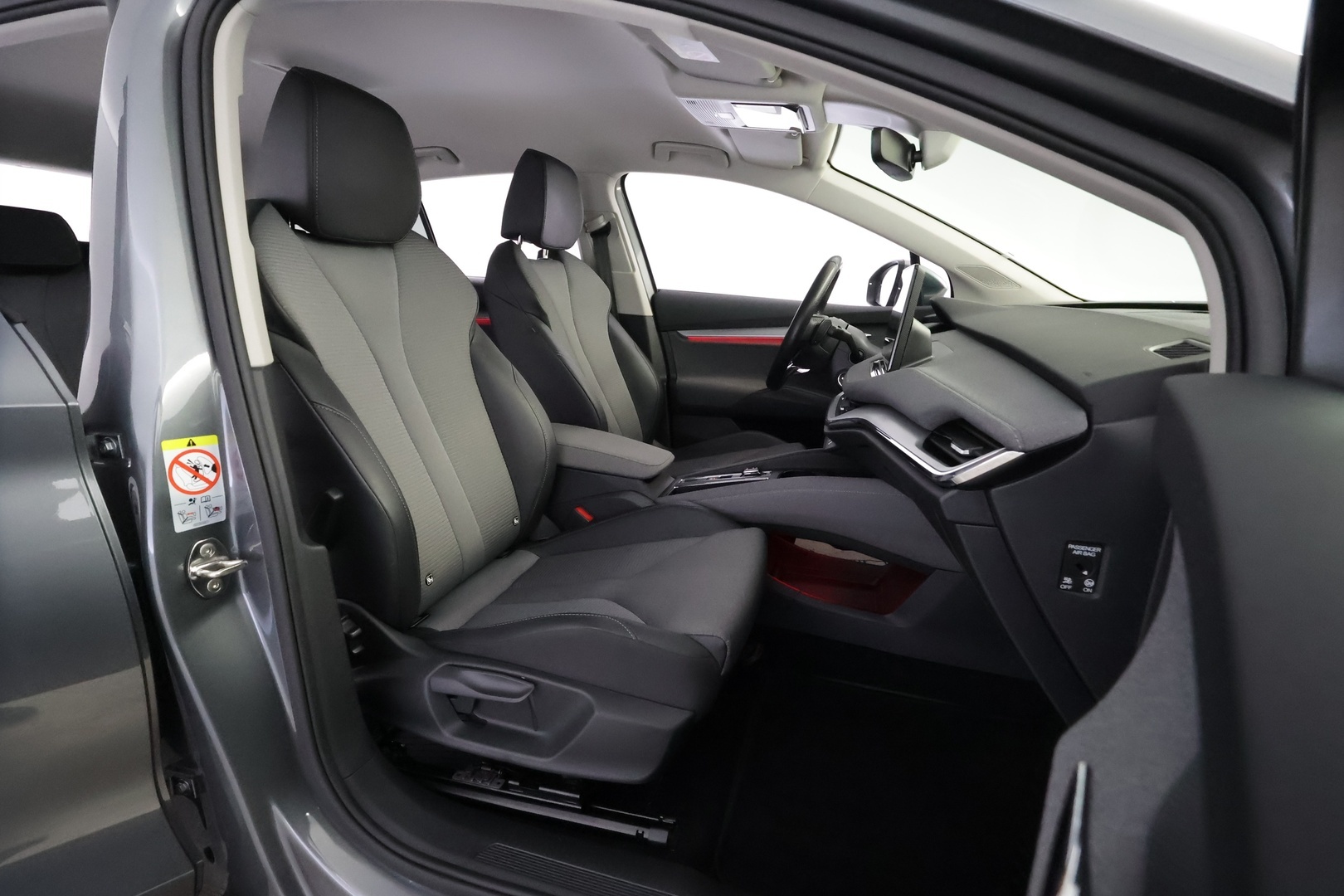 SKODA Enyaq 2023