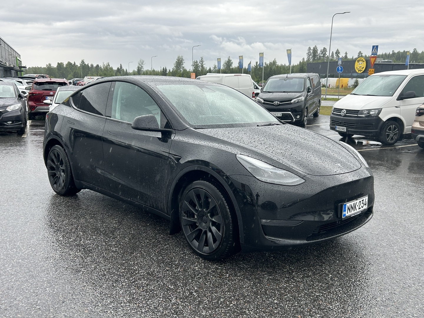 TESLA Model Y 2022