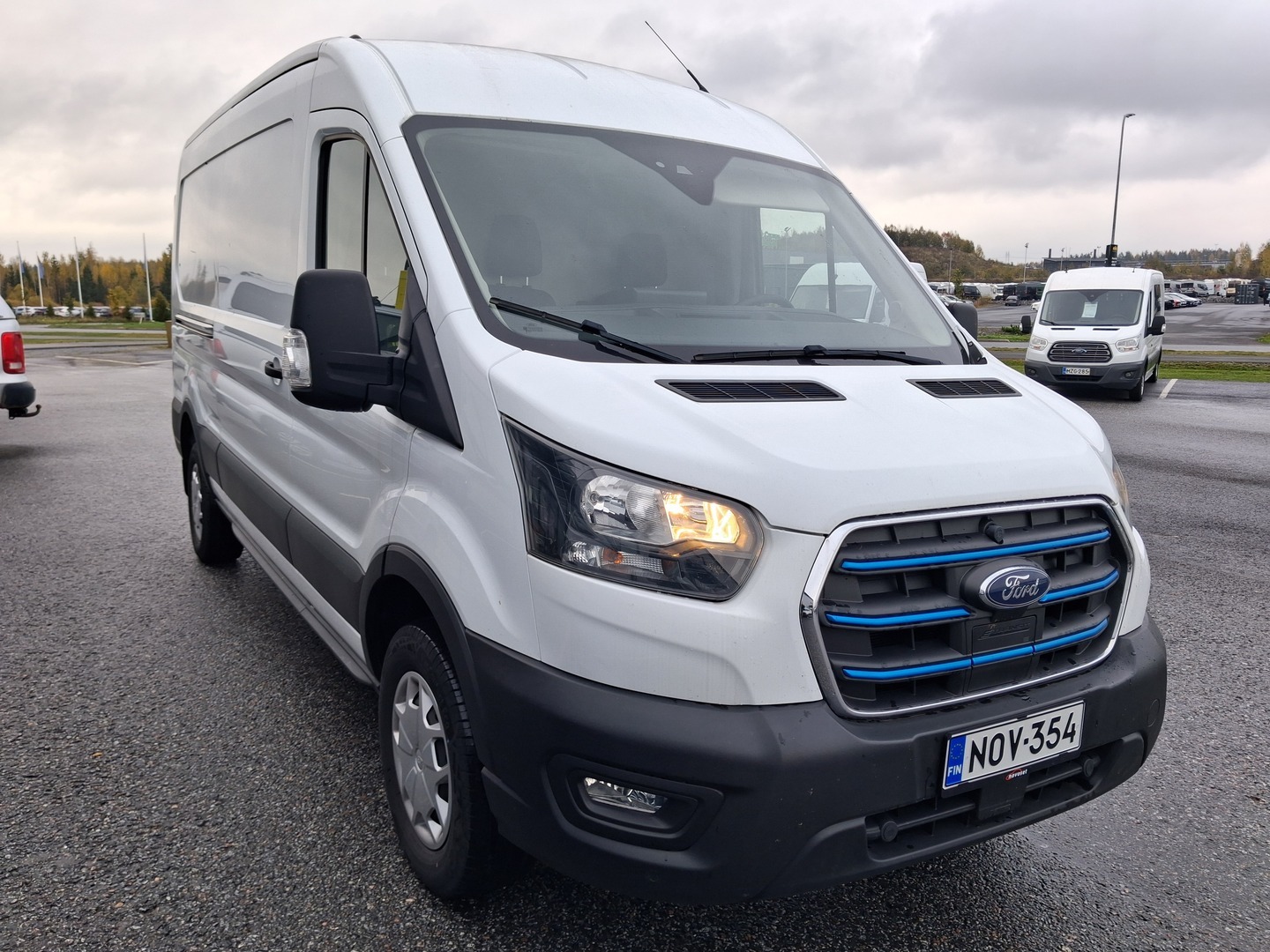 FORD E-TRANSIT 4