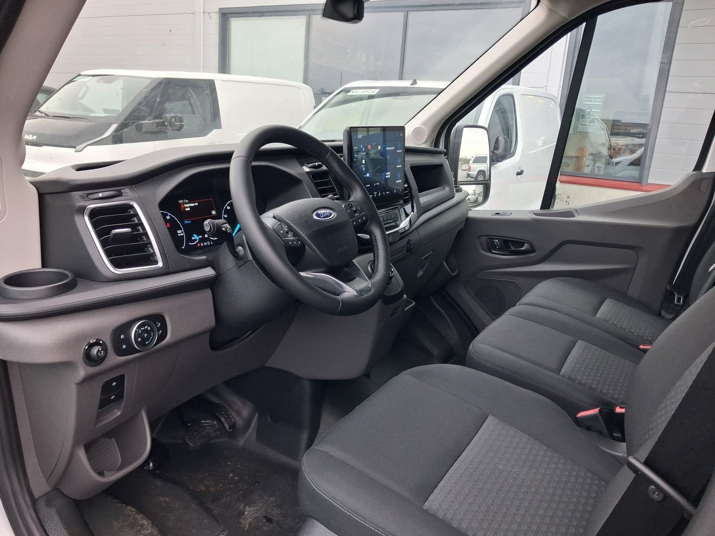 FORD E-TRANSIT 6