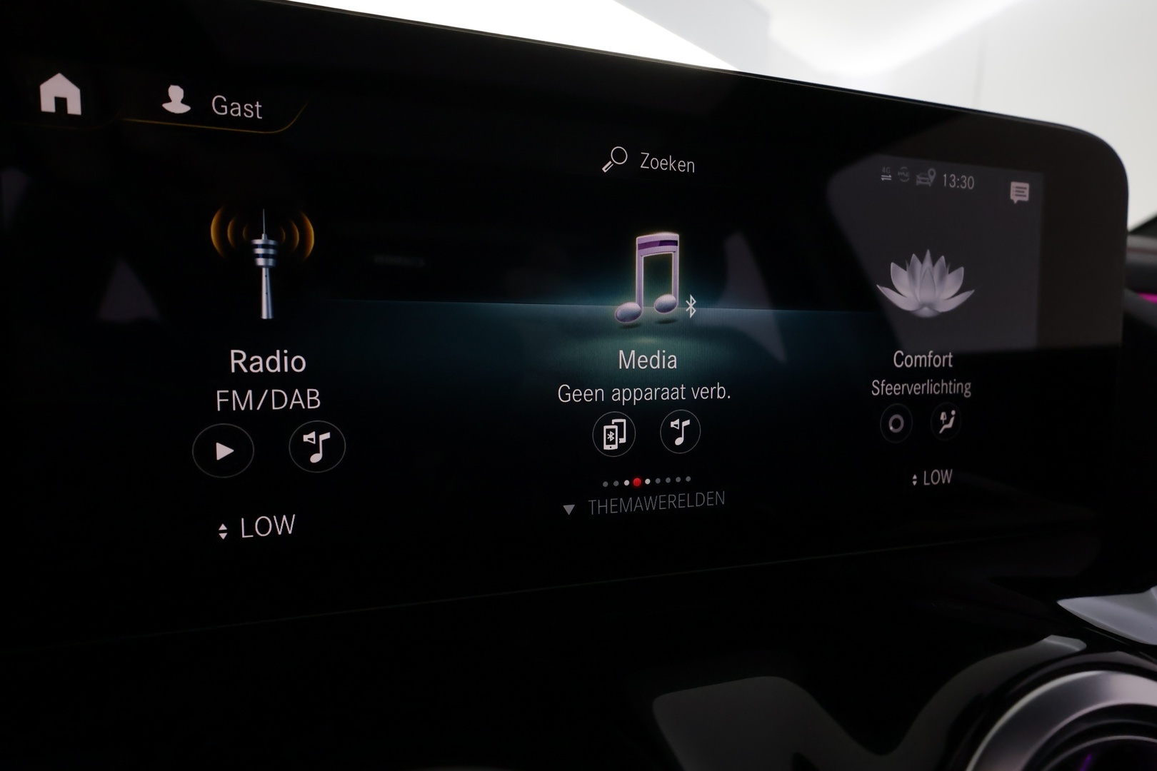 MERCEDES-BENZ EQA 2022