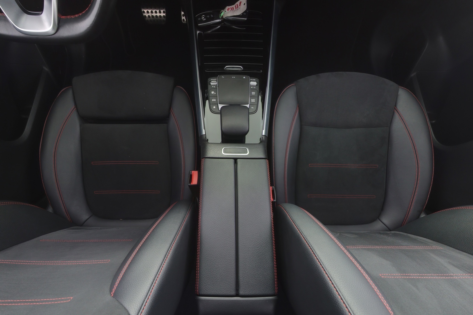MERCEDES-BENZ EQA 2022