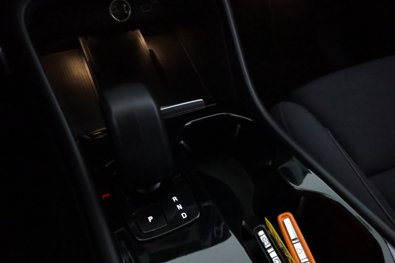 VOLVO XC40 34