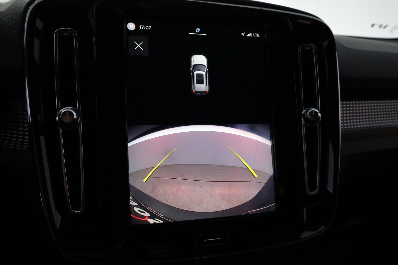 VOLVO XC40 45