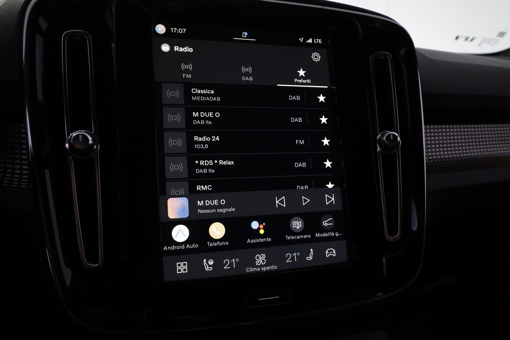 VOLVO XC40 46
