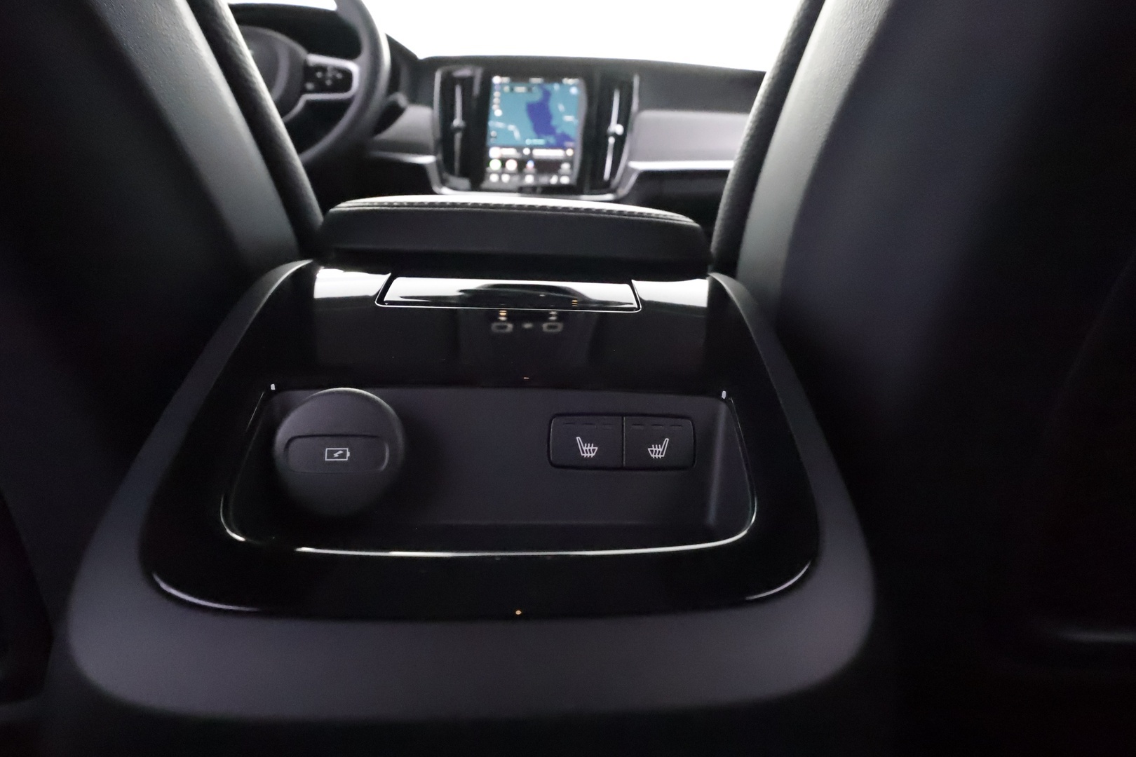 VOLVO V90 20