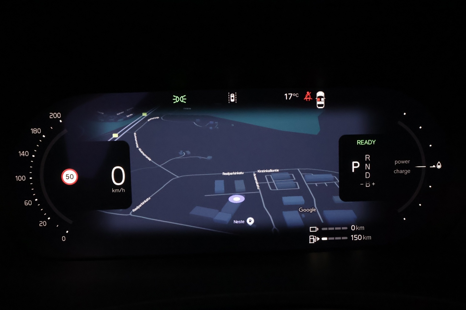 VOLVO V90 36