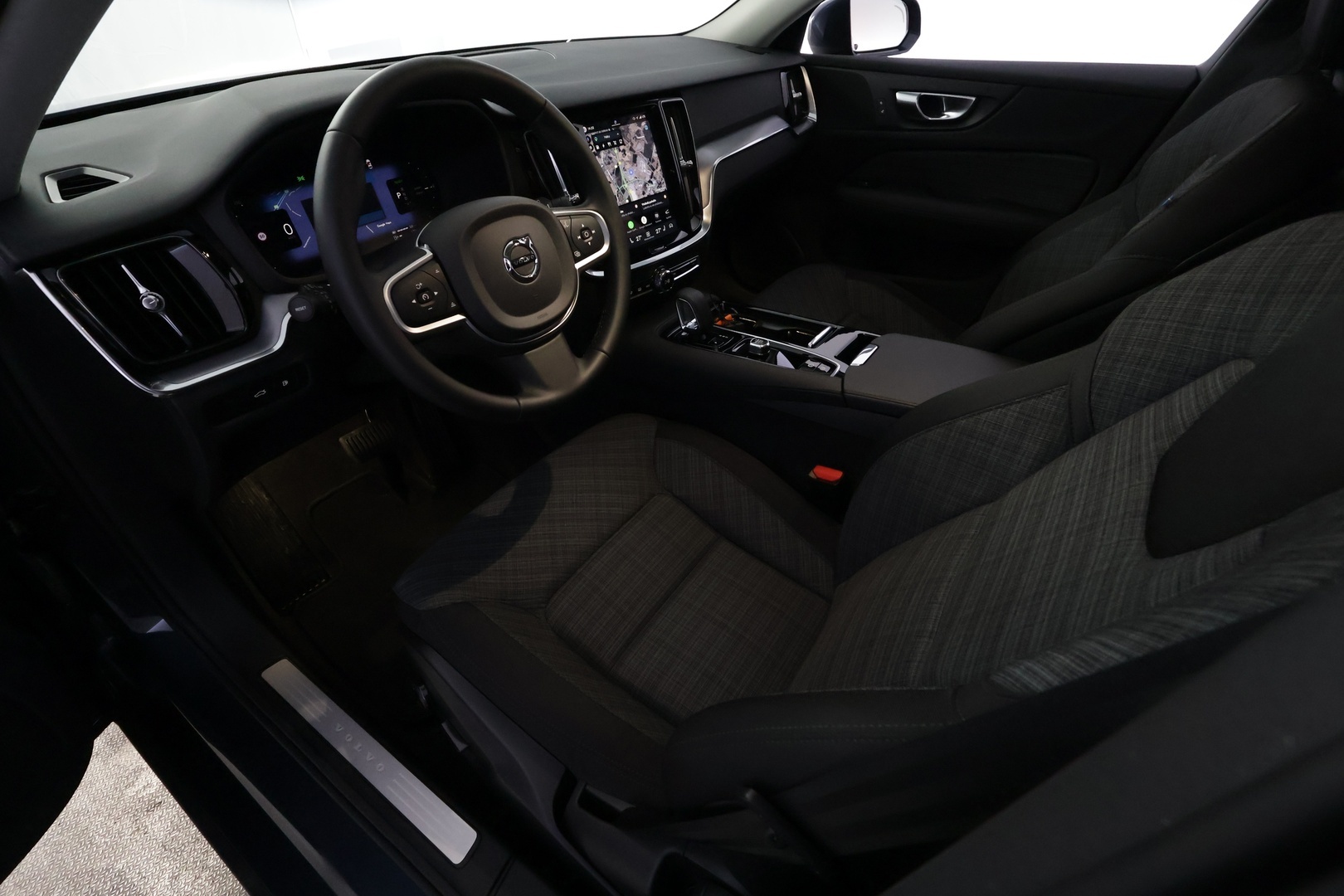 VOLVO V60 2026