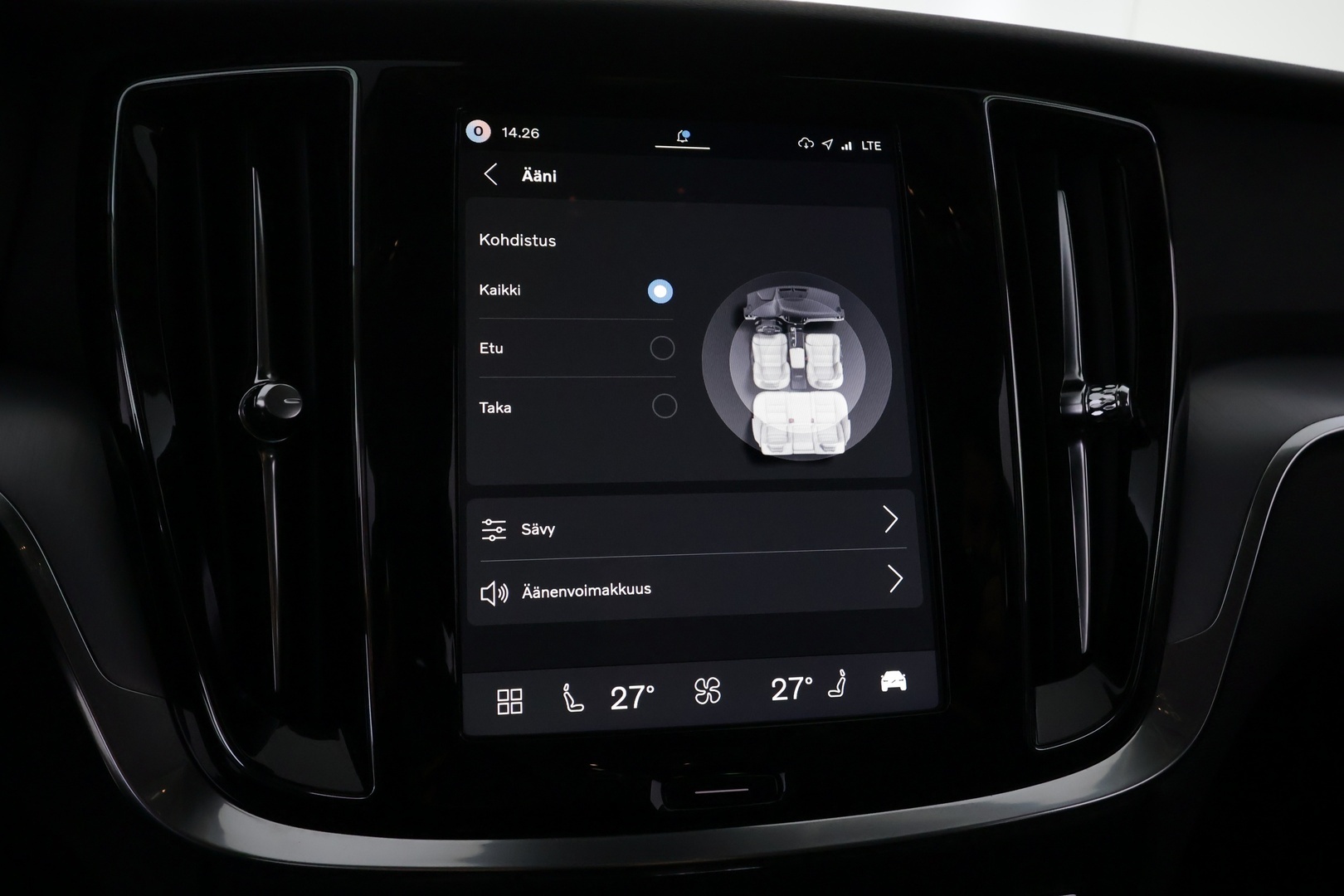 VOLVO V60 2026
