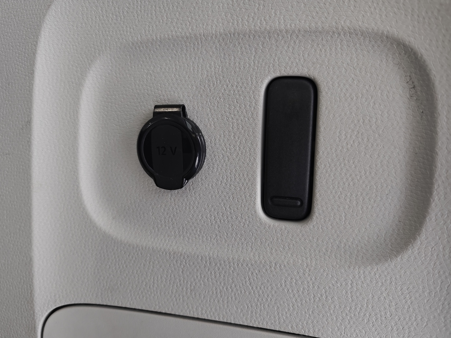 VOLKSWAGEN ID. BUZZ 2023