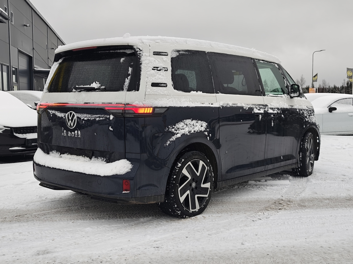 VOLKSWAGEN ID. BUZZ 2023