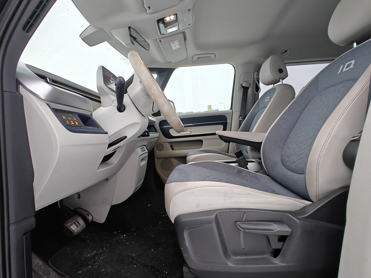 VOLKSWAGEN ID. BUZZ 2023