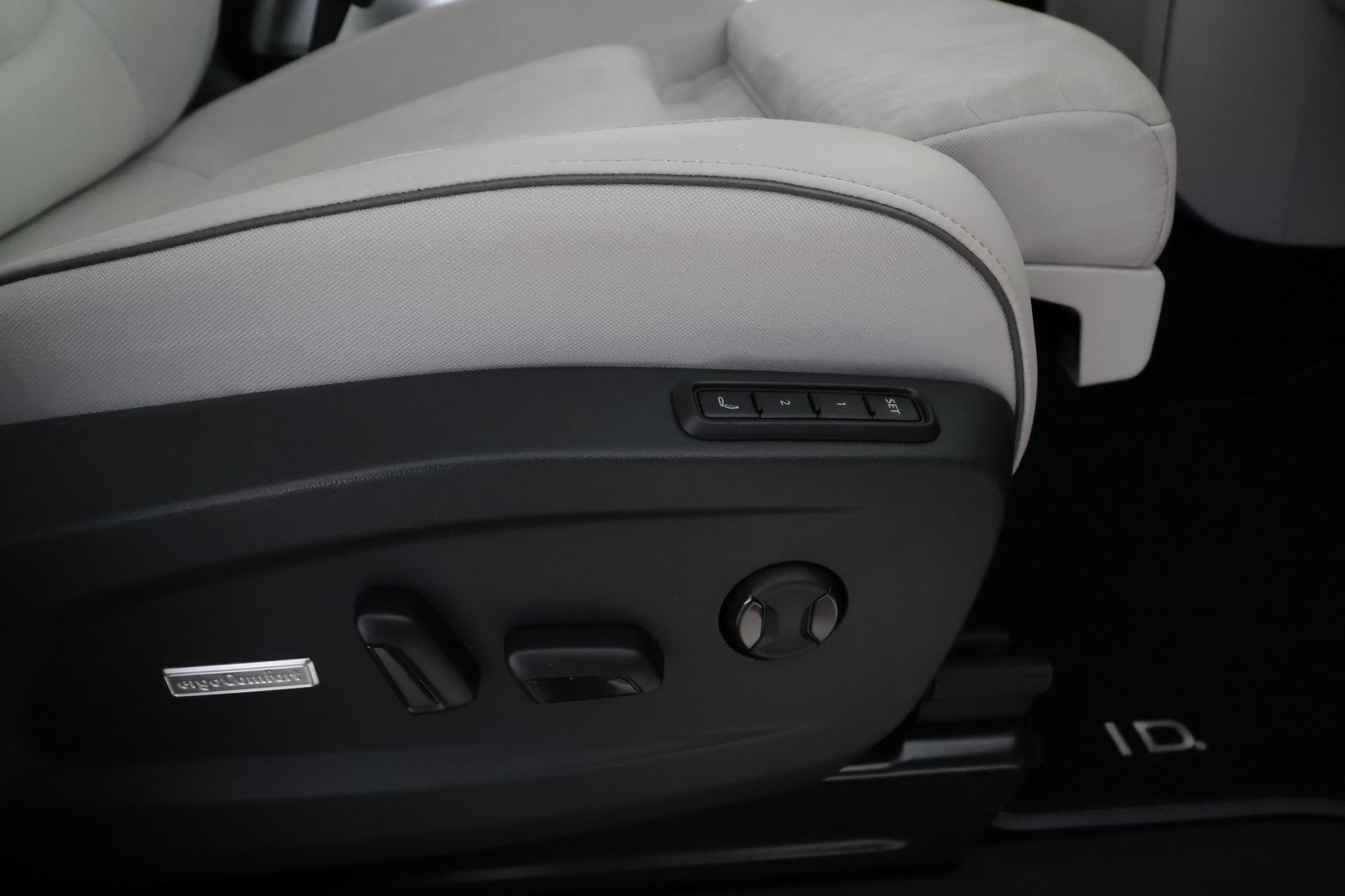 VOLKSWAGEN ID. Buzz 2024