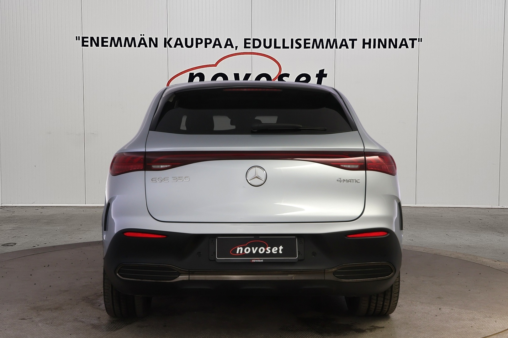 MERCEDES-BENZ EQE SUV 2025