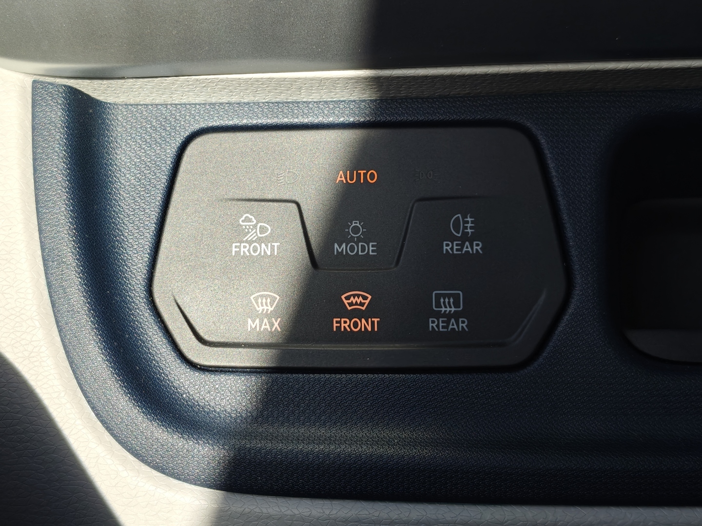 VOLKSWAGEN ID. BUZZ 2023