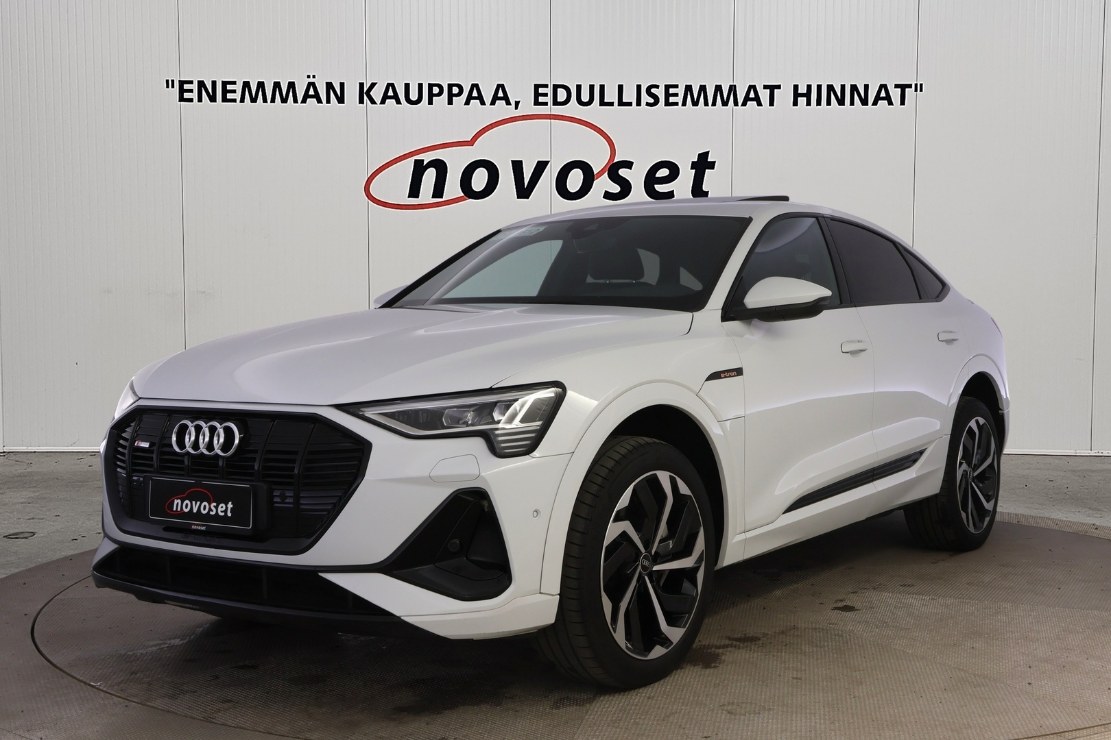 AUDI E-TRON 2021
