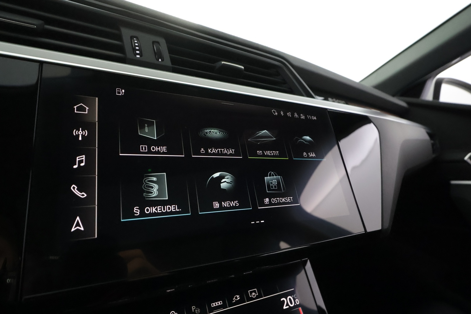 AUDI E-TRON 2021