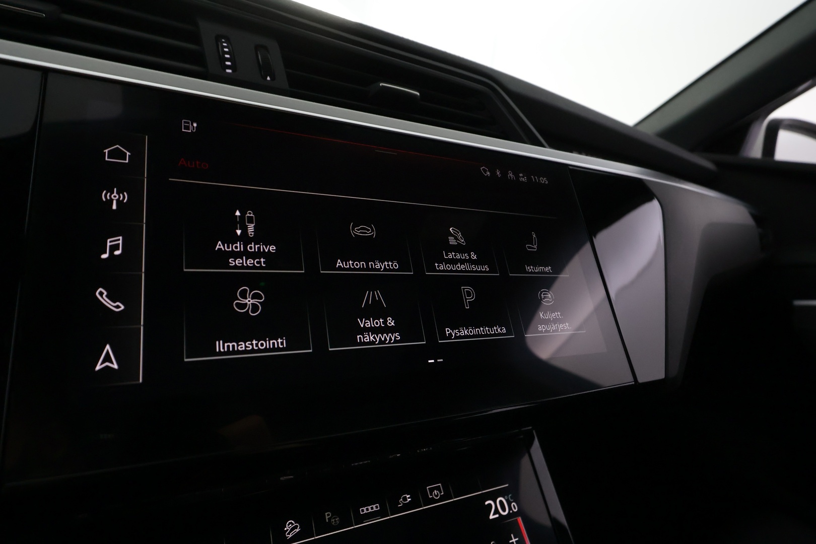 AUDI E-TRON 2021