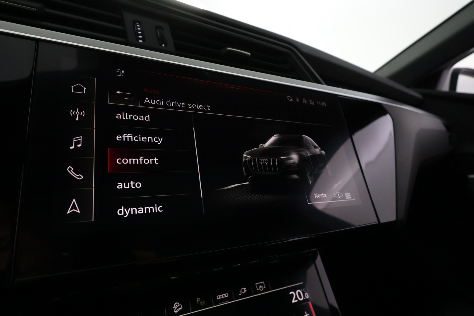 AUDI E-TRON 2021