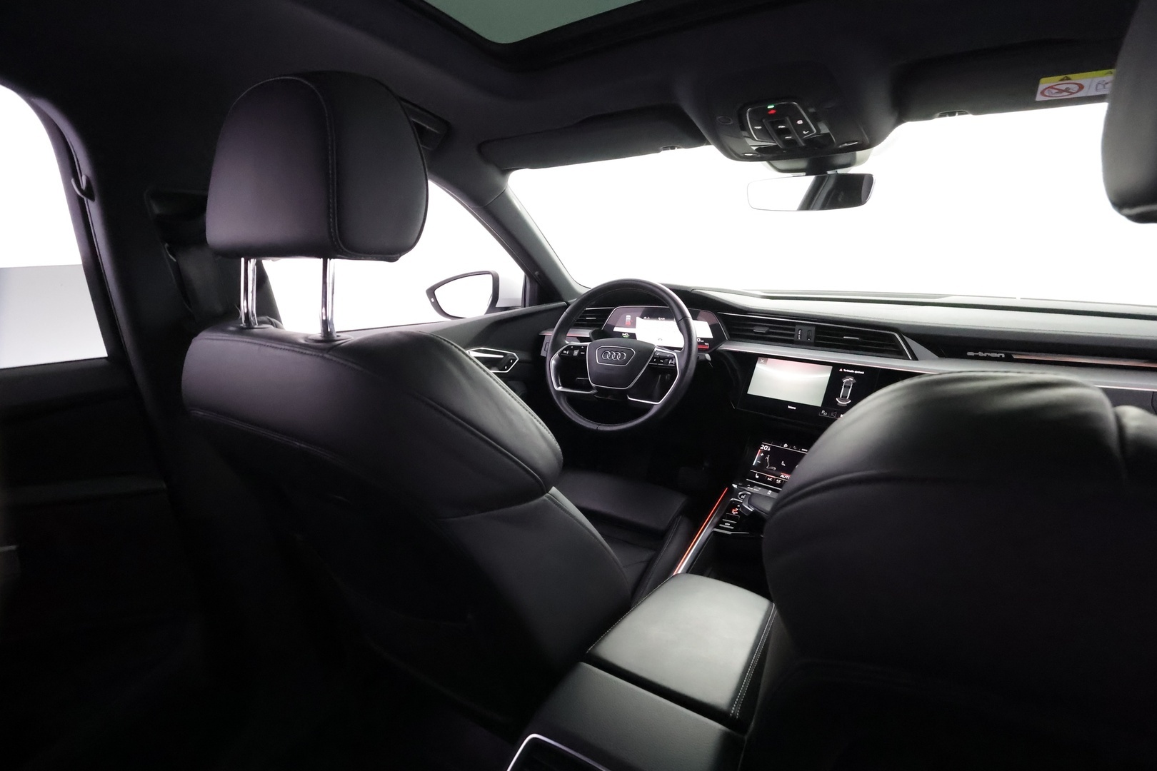 AUDI E-TRON 2021