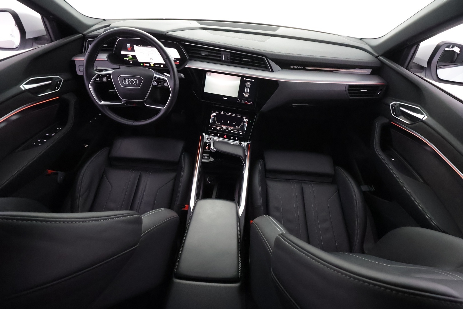 AUDI E-TRON 2021