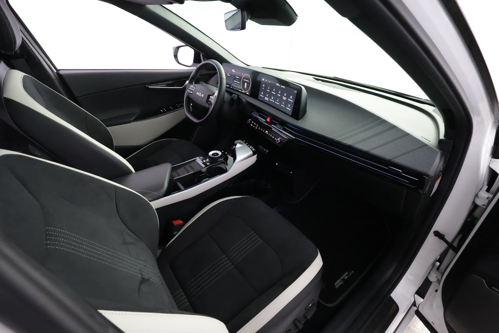 KIA EV6 2025