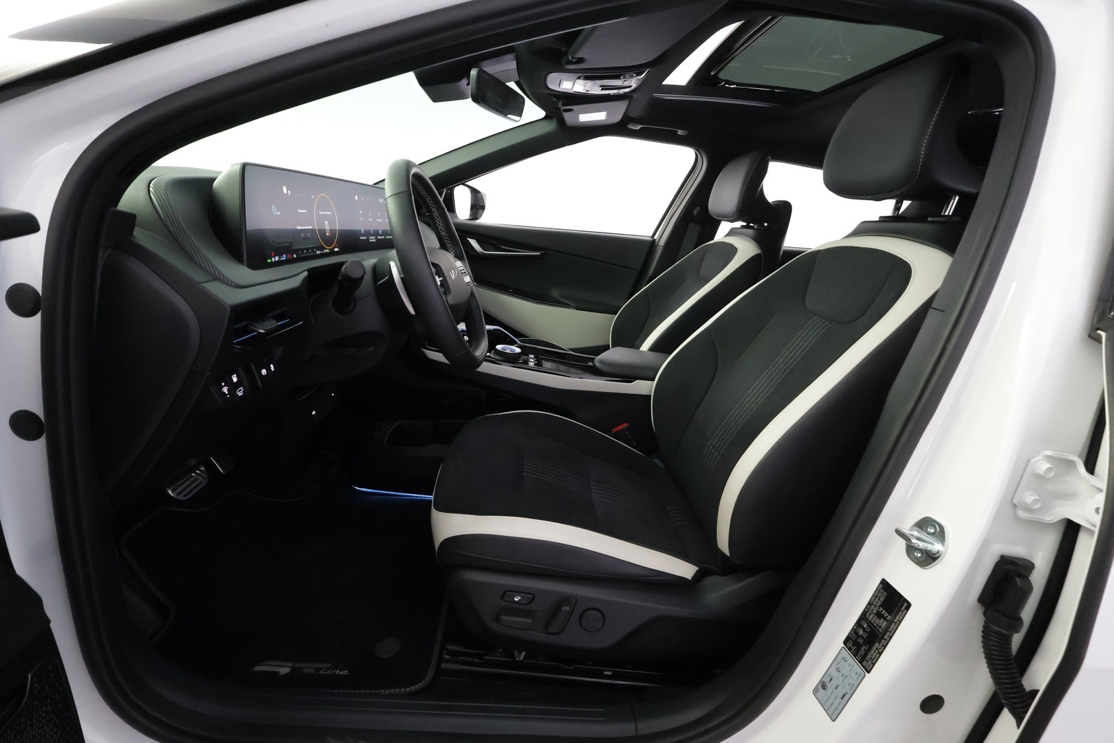 KIA EV6 2025