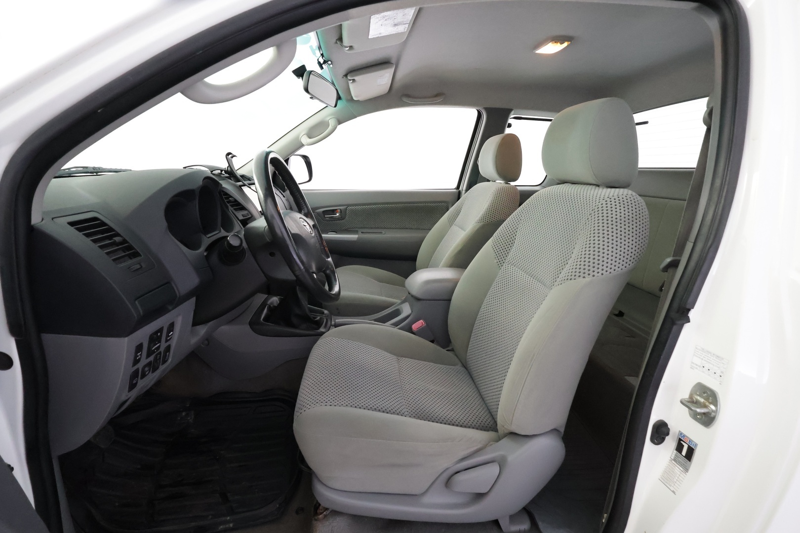 TOYOTA Hilux 2010