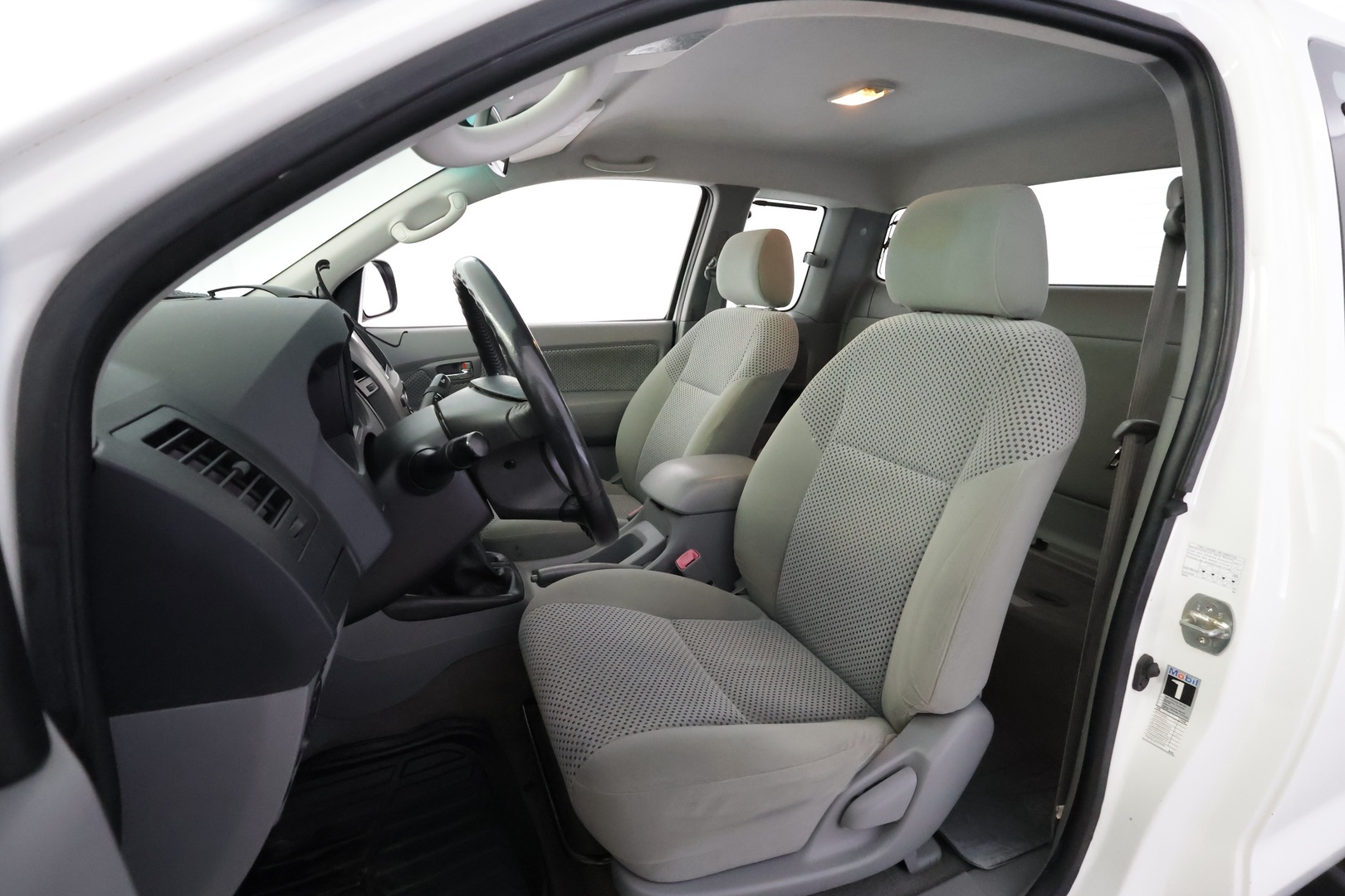 TOYOTA Hilux 2010