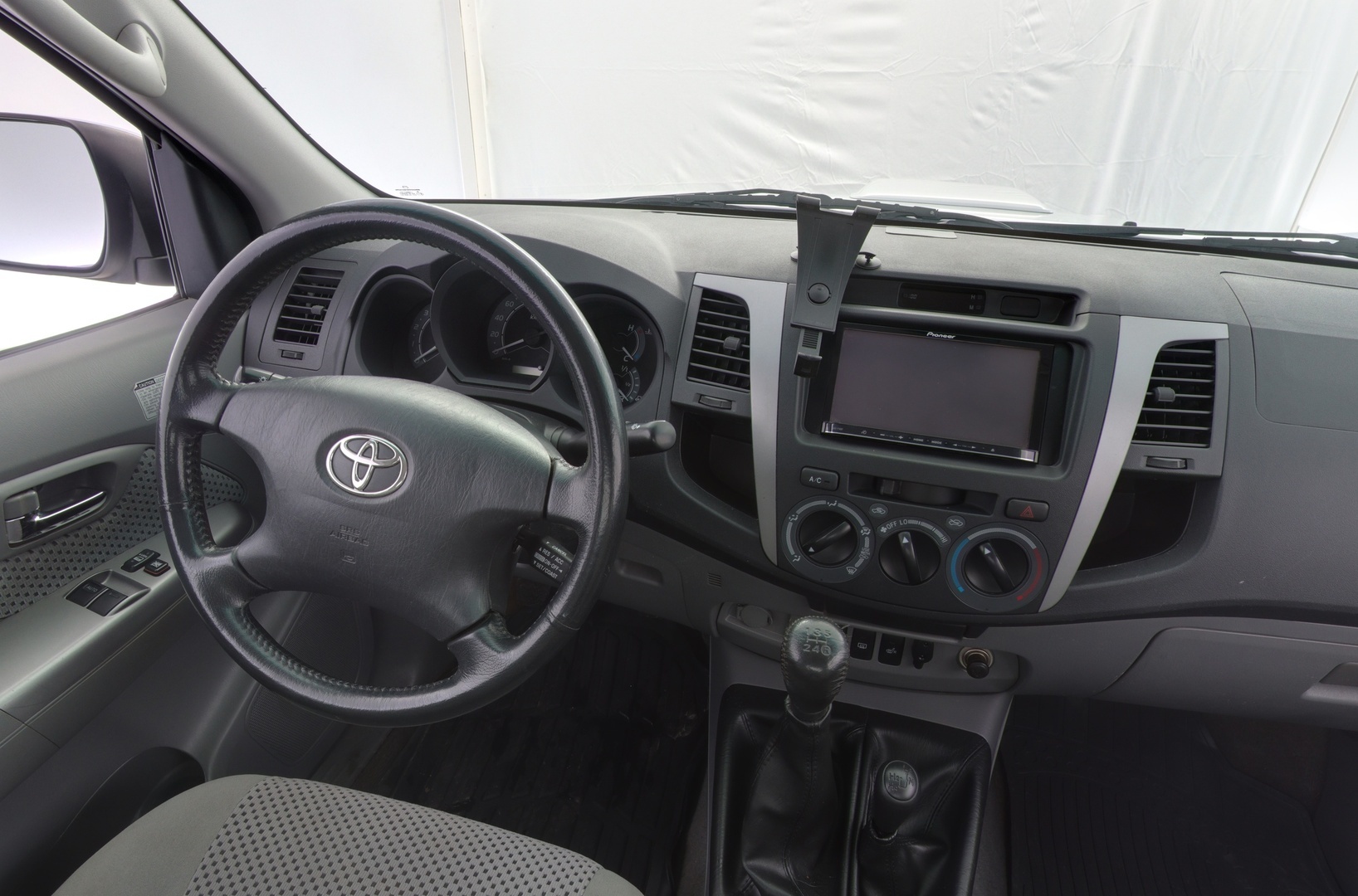TOYOTA Hilux 2010