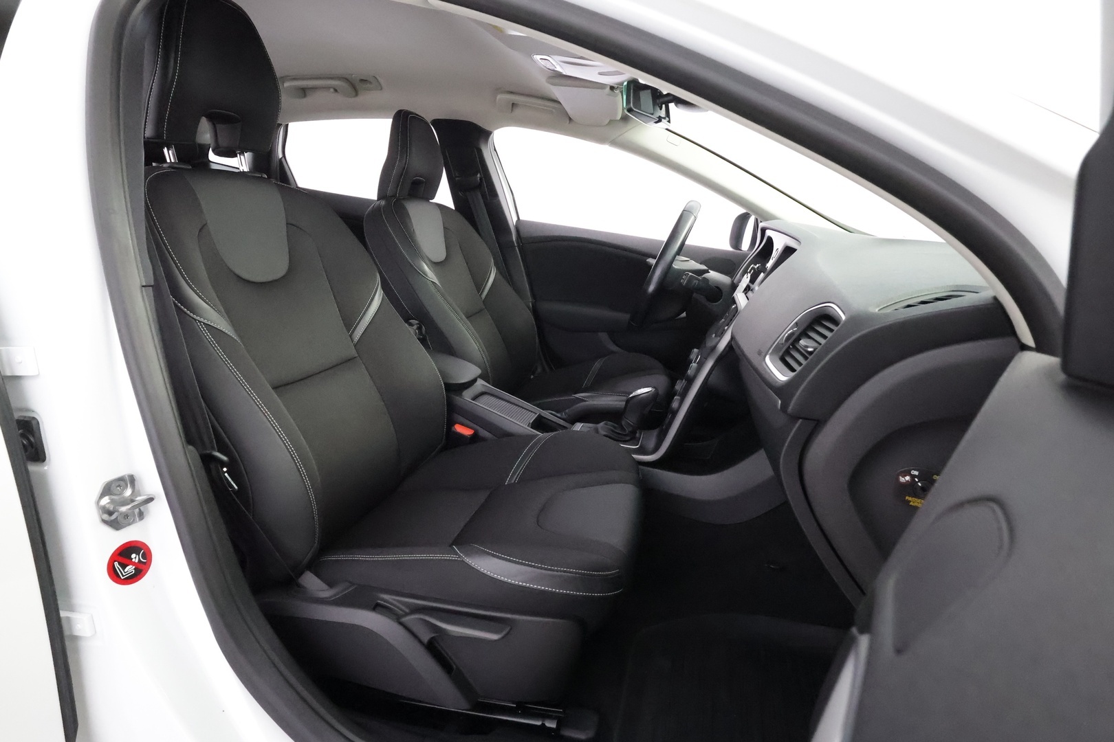 VOLVO V40 2013