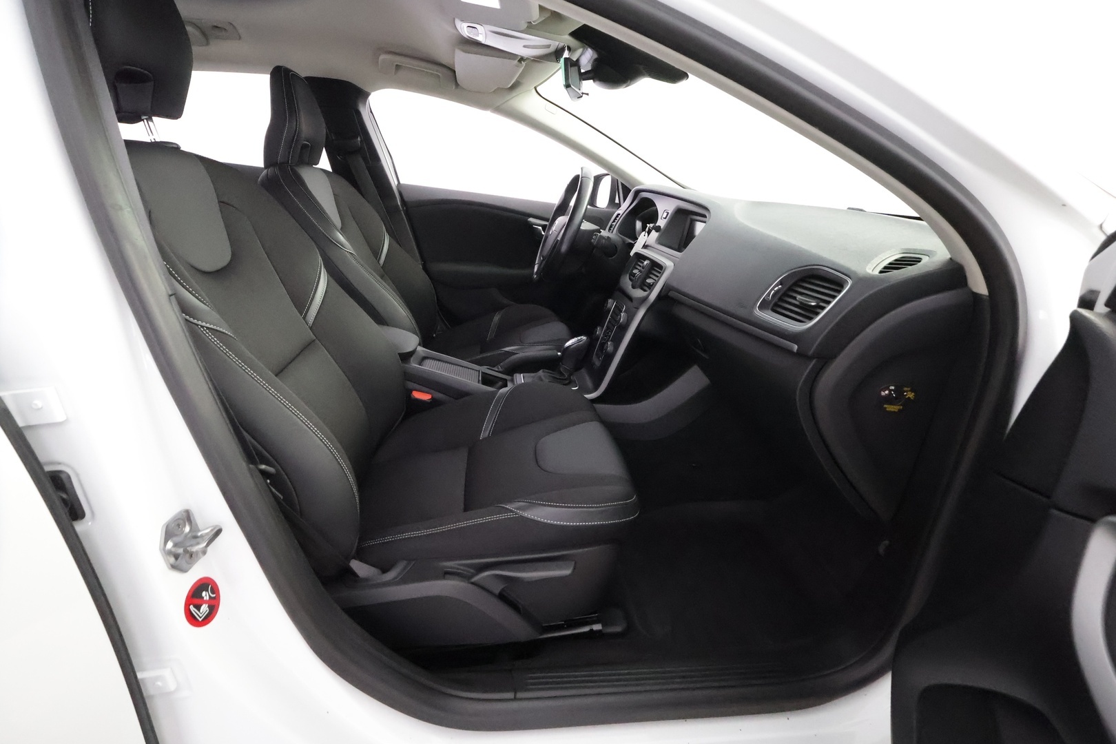 VOLVO V40 2013