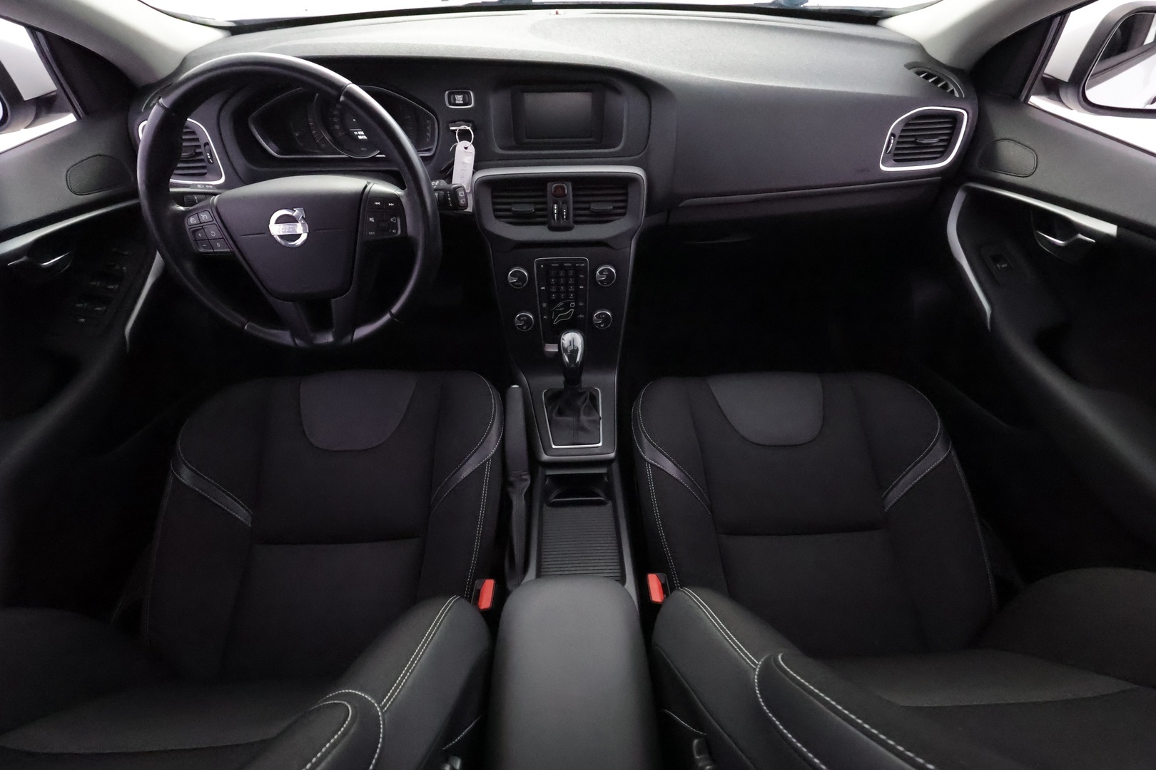 VOLVO V40 2013