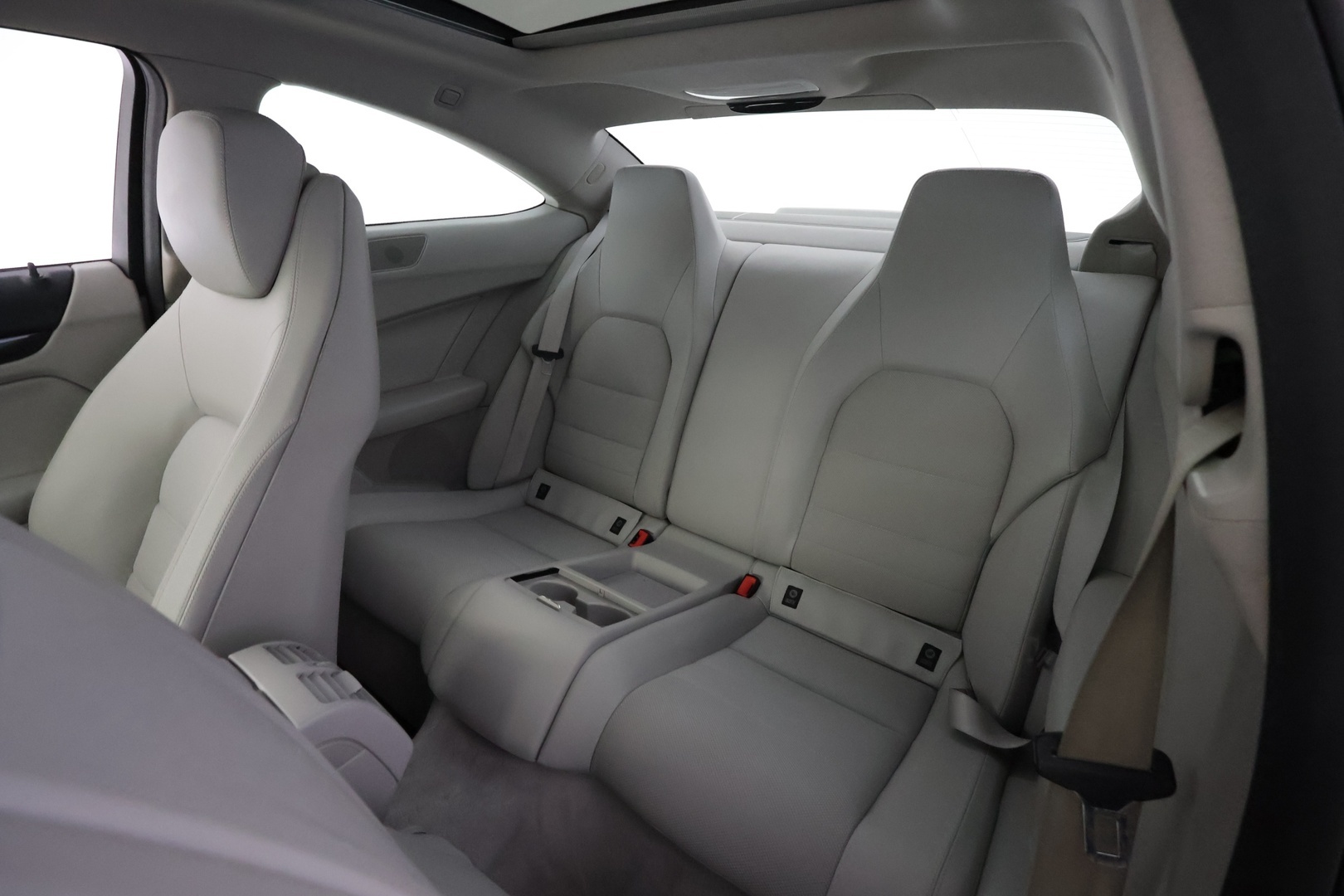 MERCEDES-BENZ C 2012