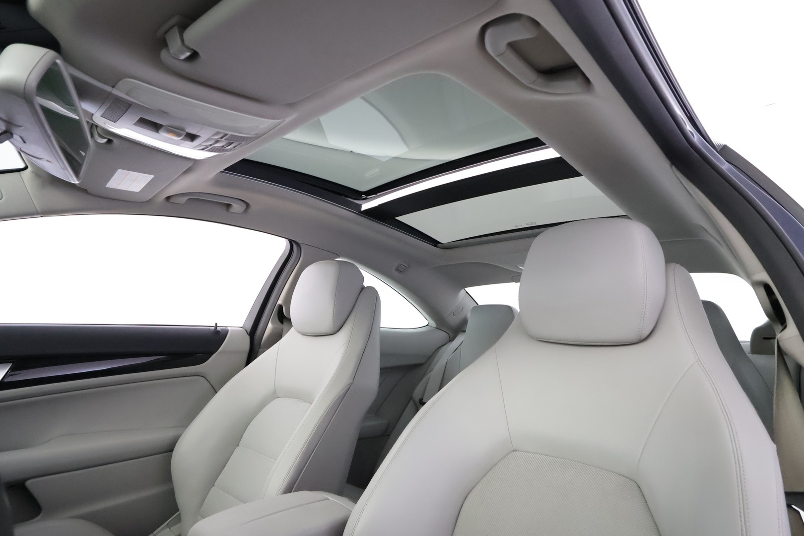 MERCEDES-BENZ C 2012