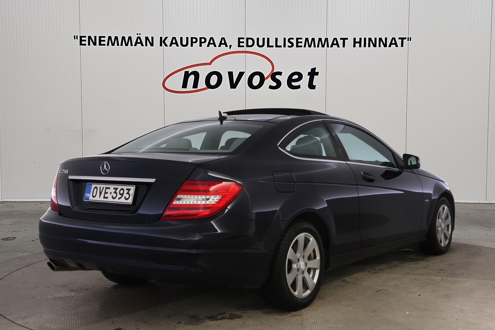 MERCEDES-BENZ C 2012