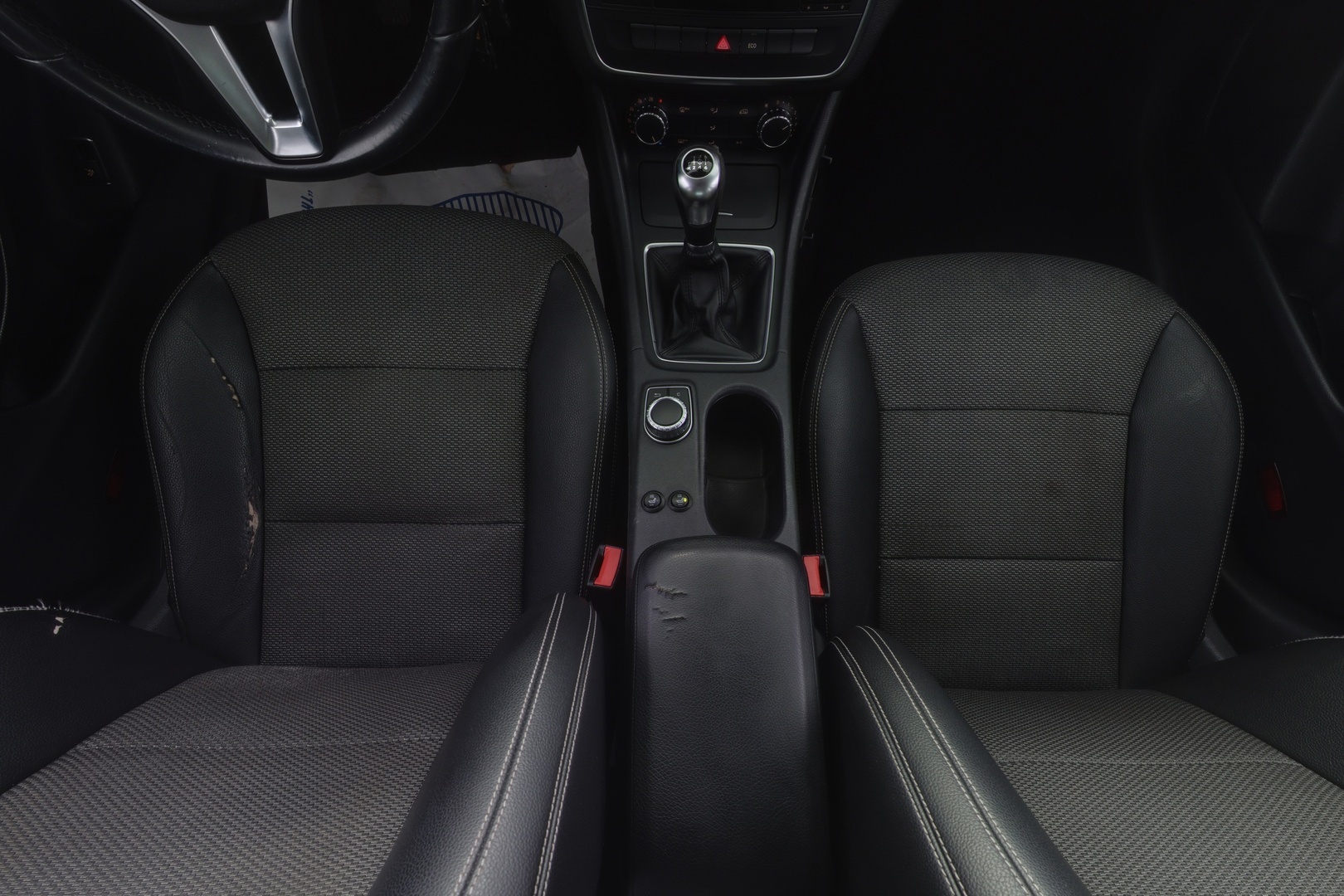 MERCEDES-BENZ CLA 2014