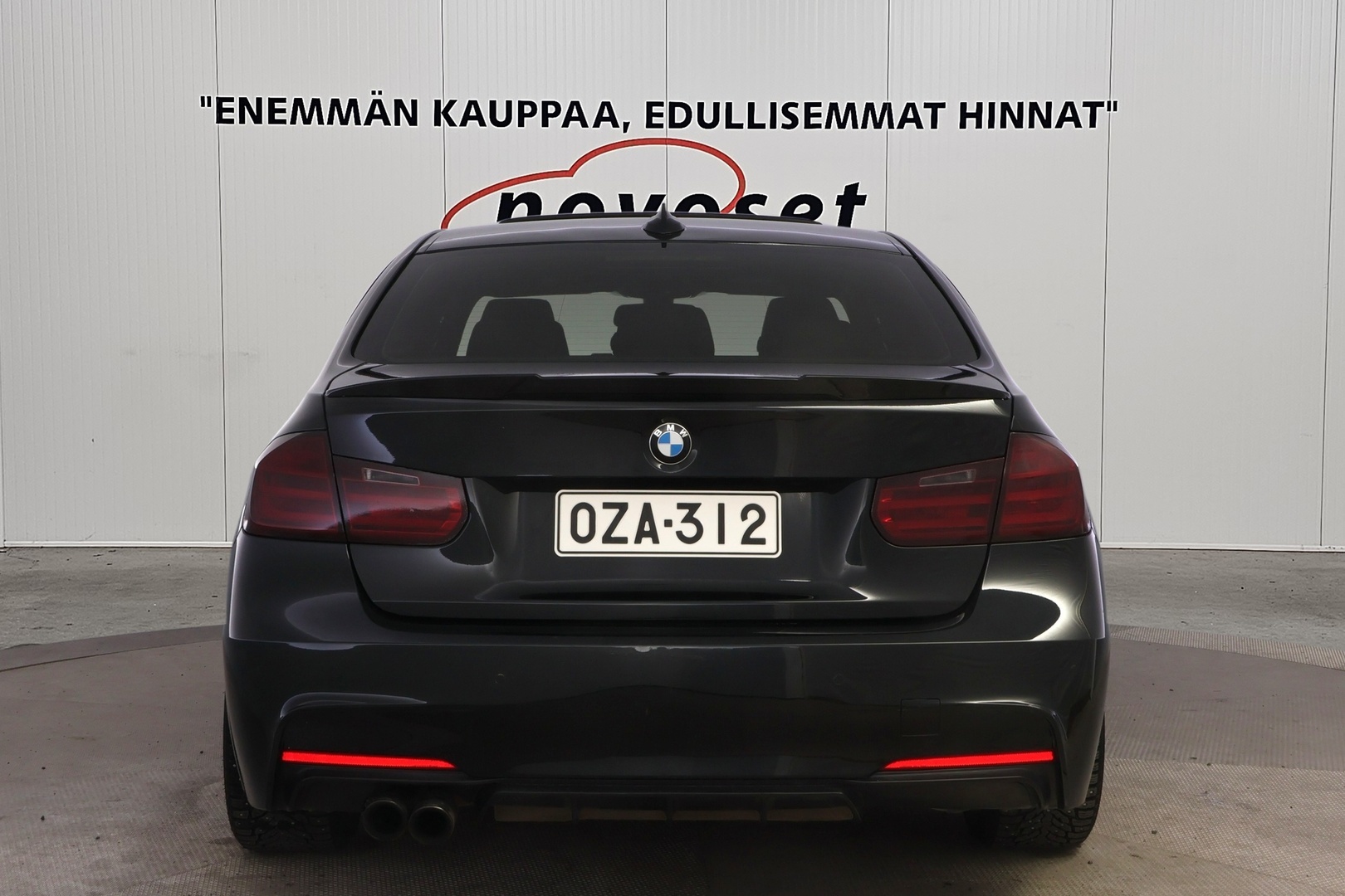 BMW 328 2012