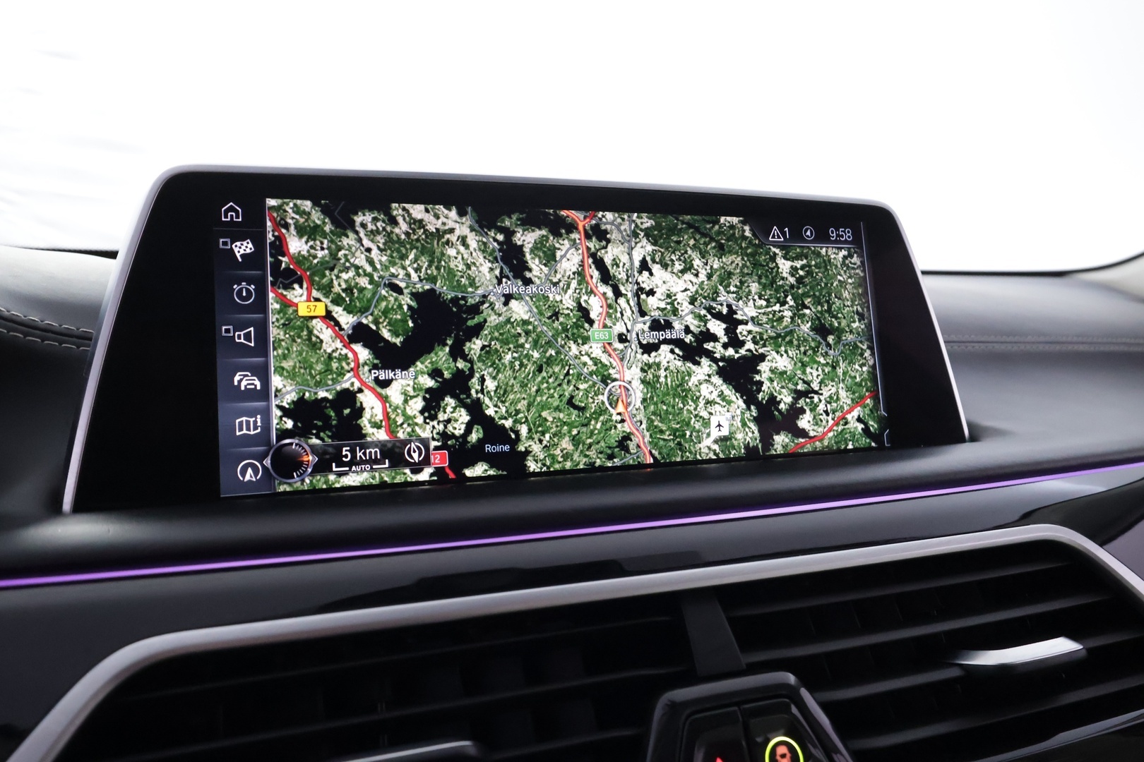 BMW 740 2016