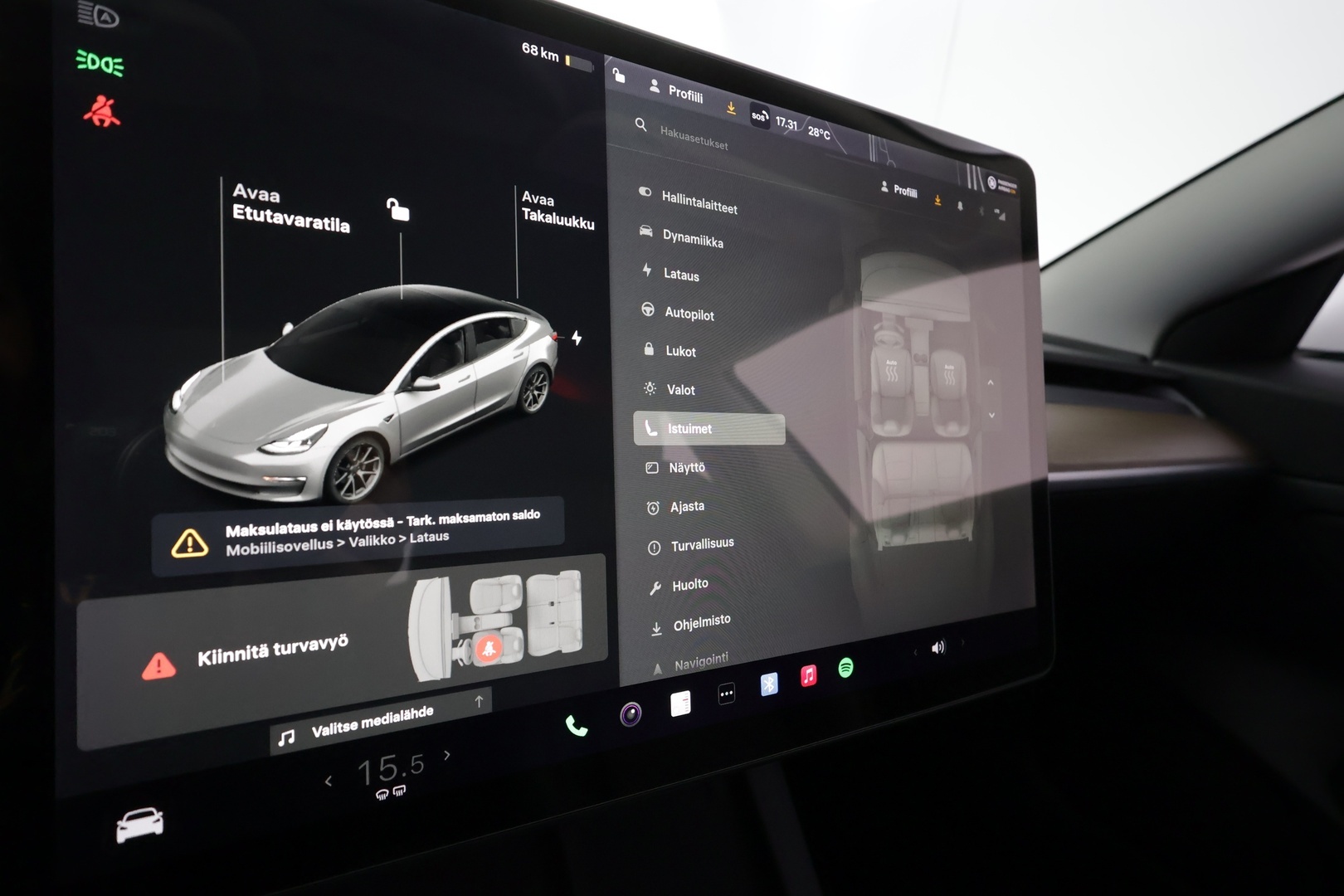 TESLA Model 3 2021