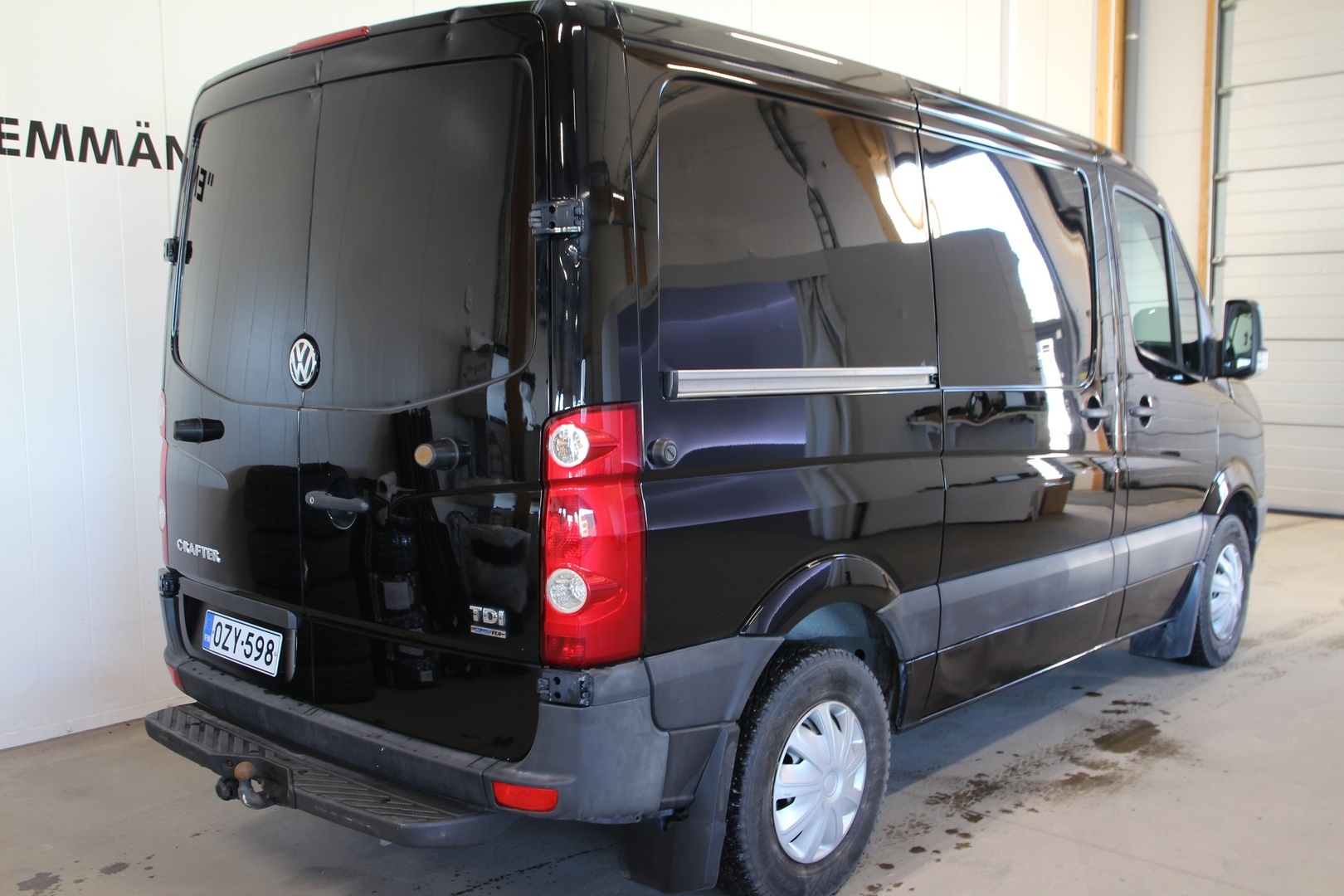 VOLKSWAGEN Crafter 2011