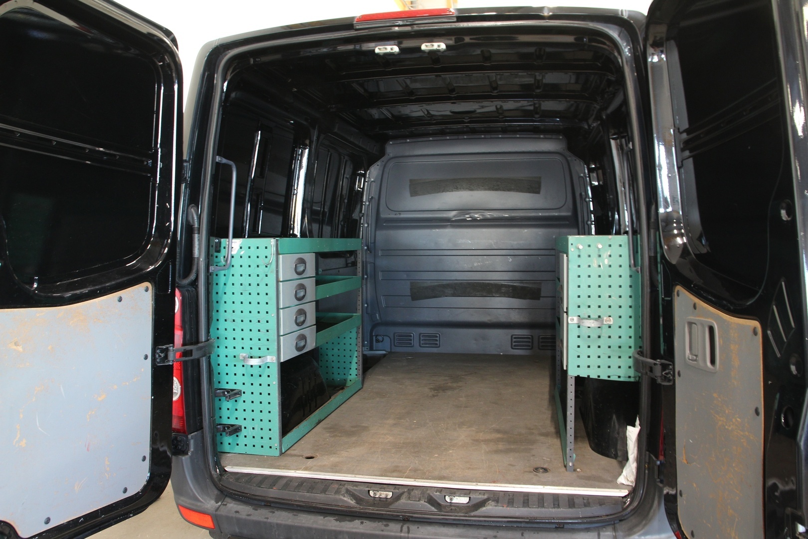 VOLKSWAGEN Crafter 2011