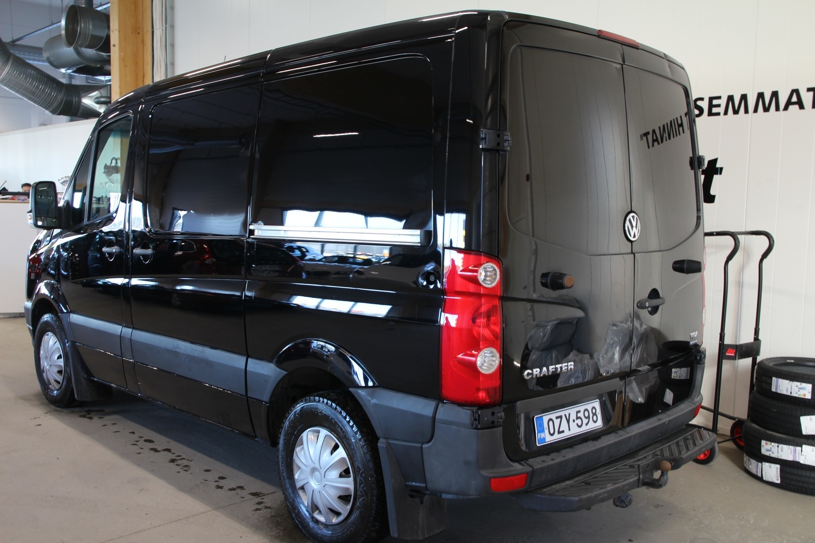 VOLKSWAGEN Crafter 2011