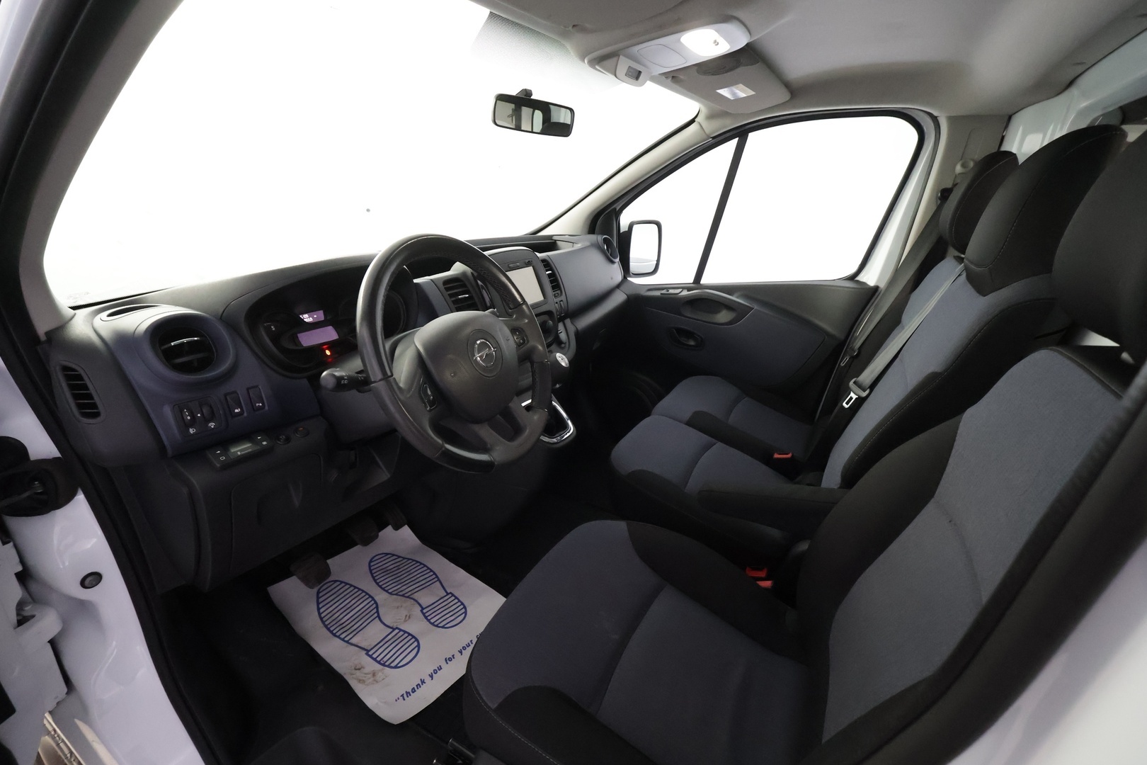OPEL Vivaro 2016