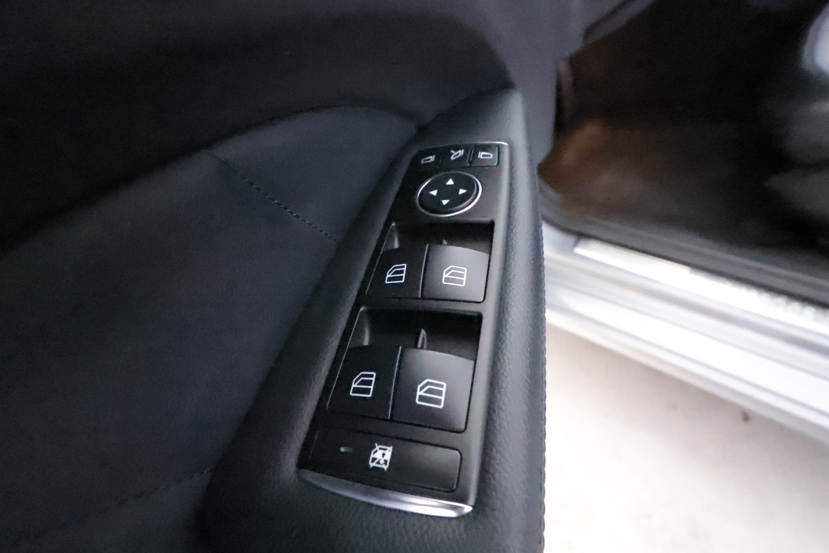MERCEDES-BENZ CLS 2013