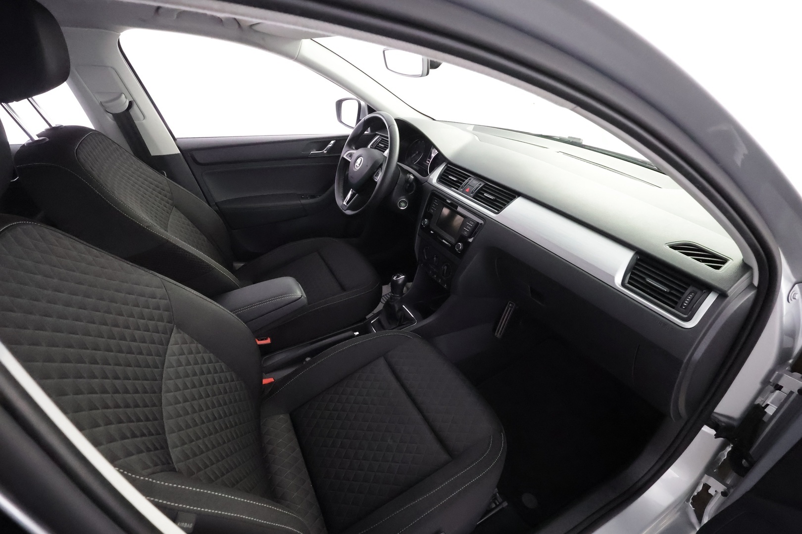 SKODA Rapid 2017