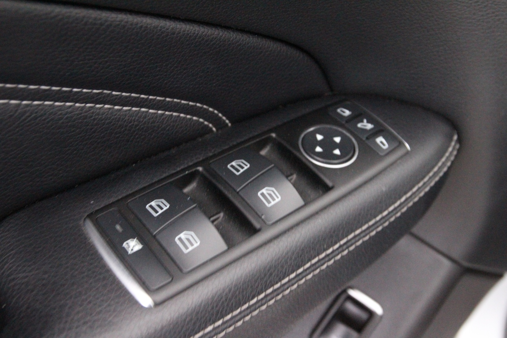 MERCEDES-BENZ ML 2012