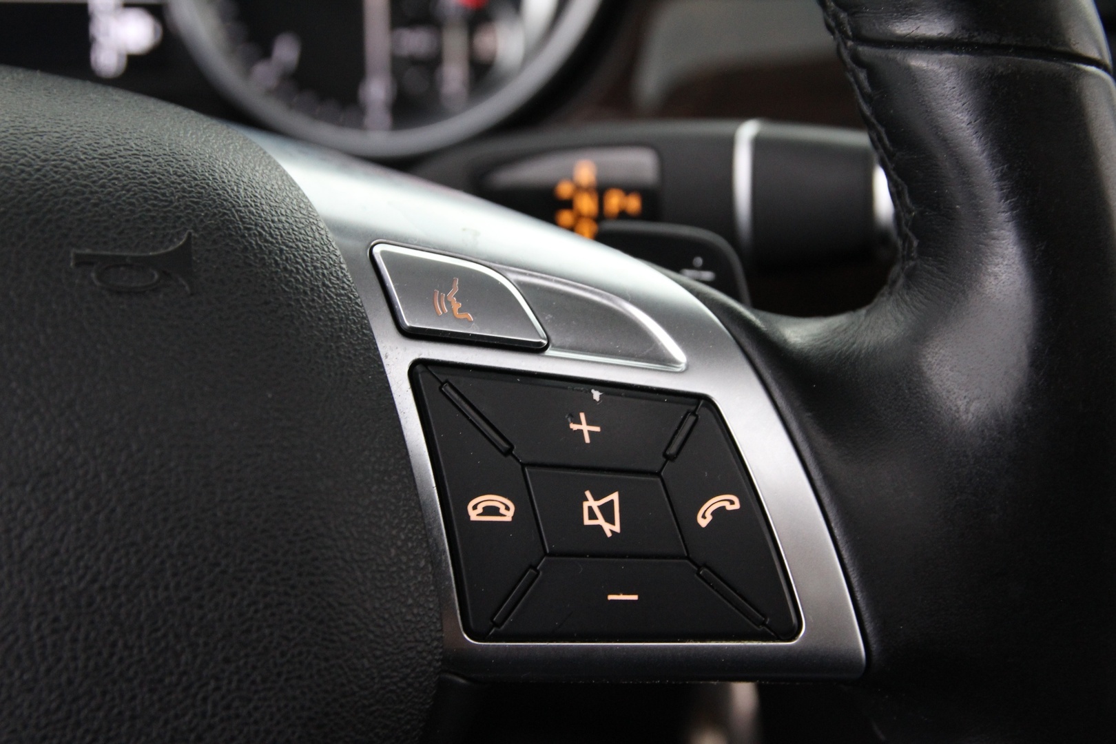 MERCEDES-BENZ ML 2012