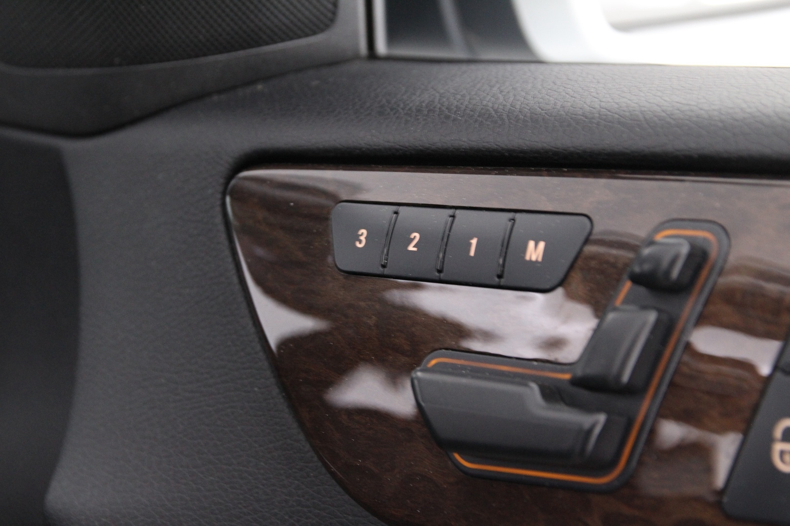 MERCEDES-BENZ ML 2012