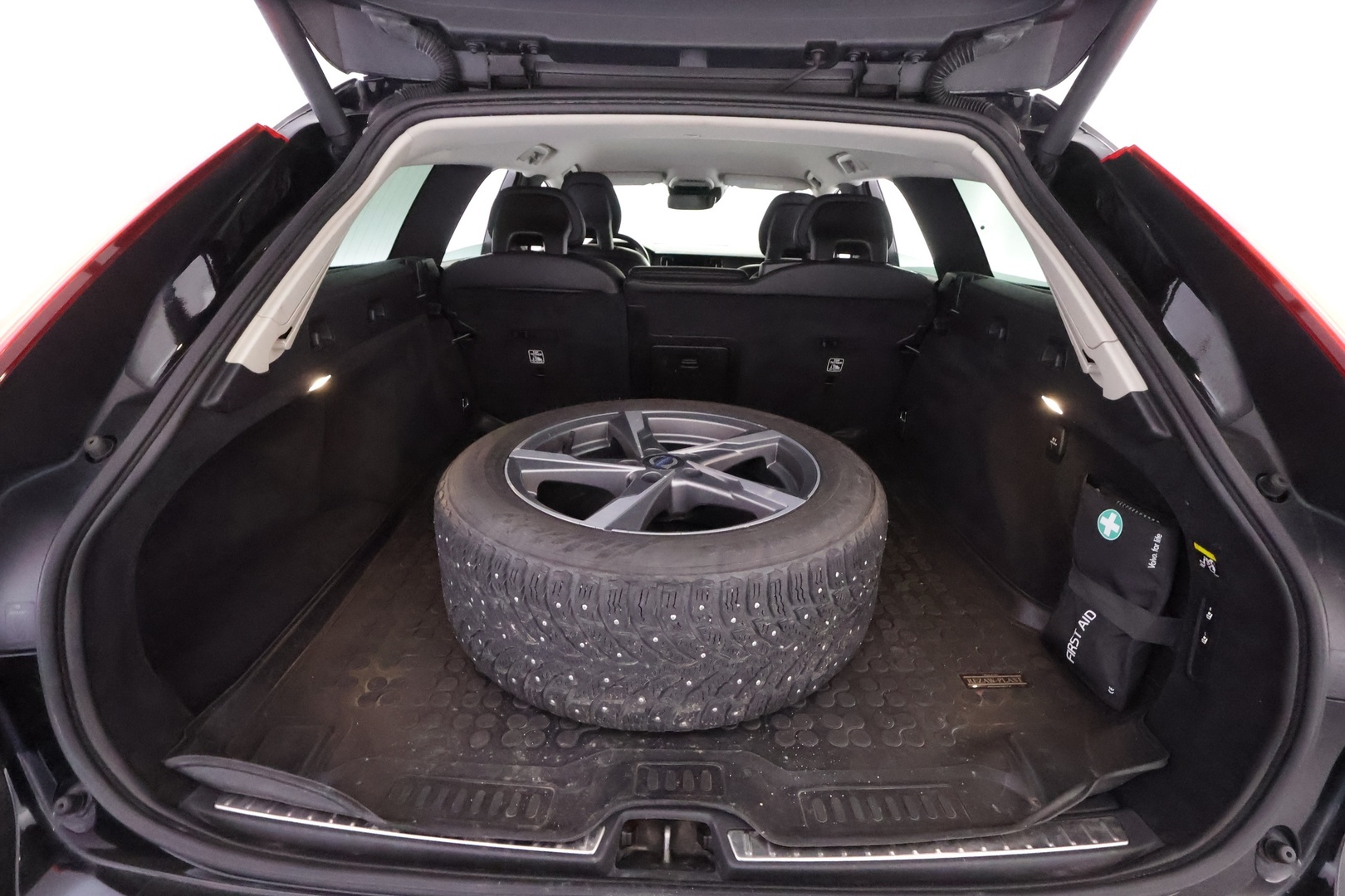 VOLVO V90 2017